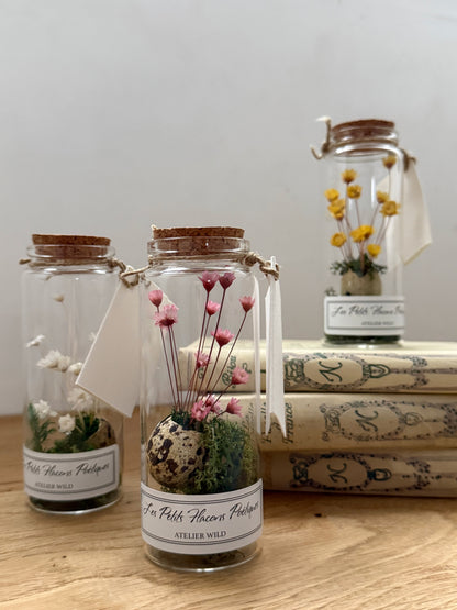 Petit flacon poétique – Œuf fleuri