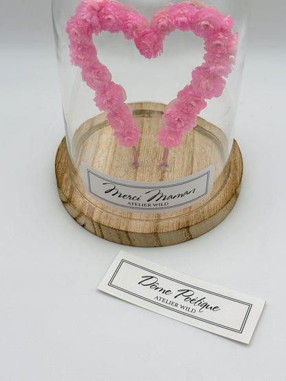 Détail du cœur floral rose du Dôme Poétique Cœur Rose avec choix d'étiquette
