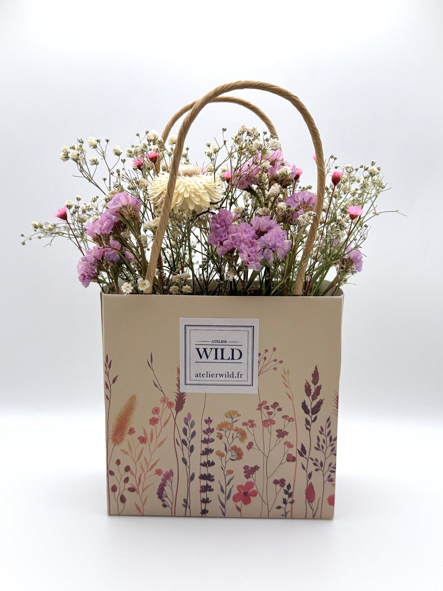 Sac illustré La Cueillette avec composition florale artisanale fond blanc

