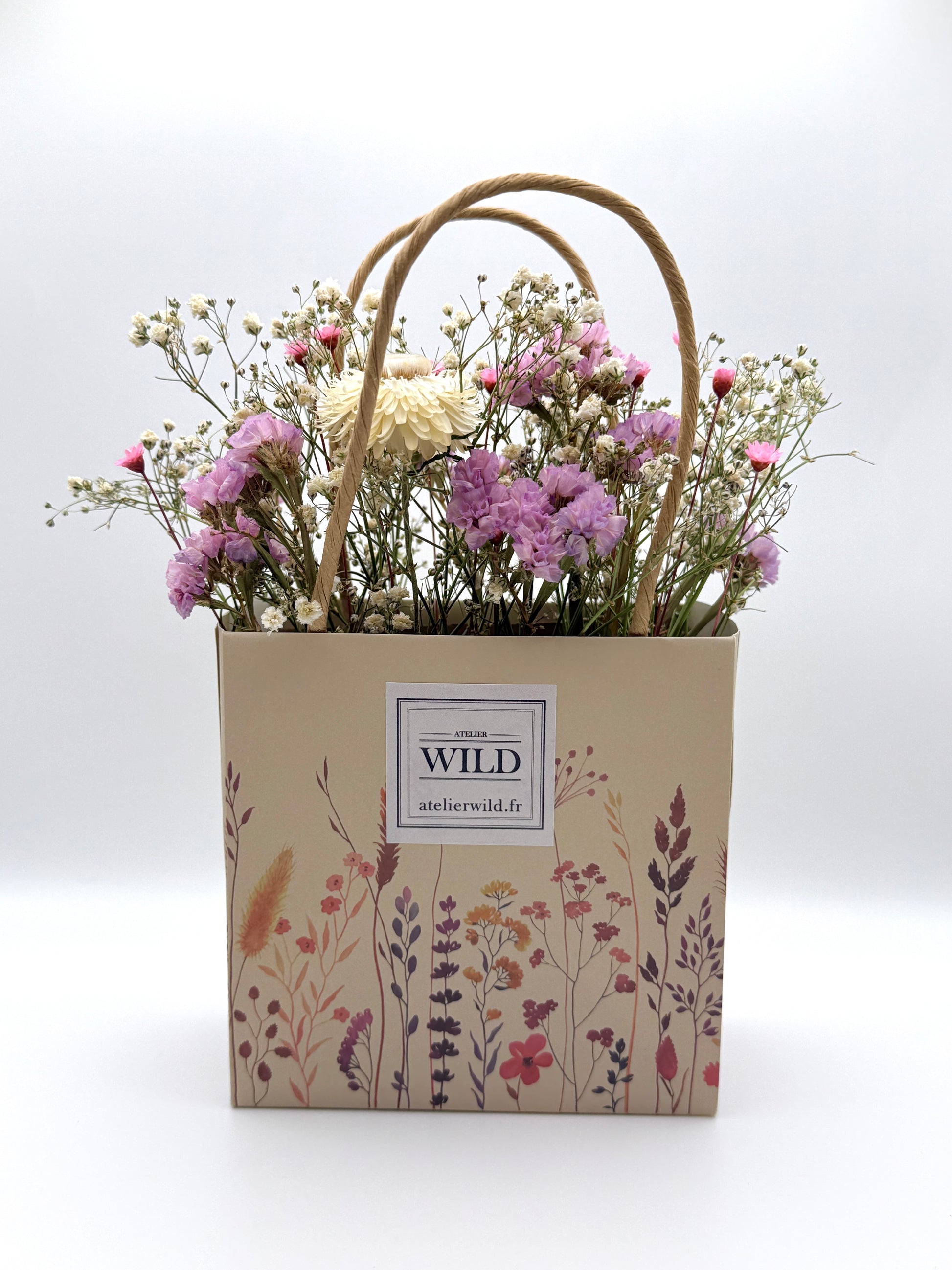 Sac illustré La Cueillette avec composition florale artisanale fond blanc
